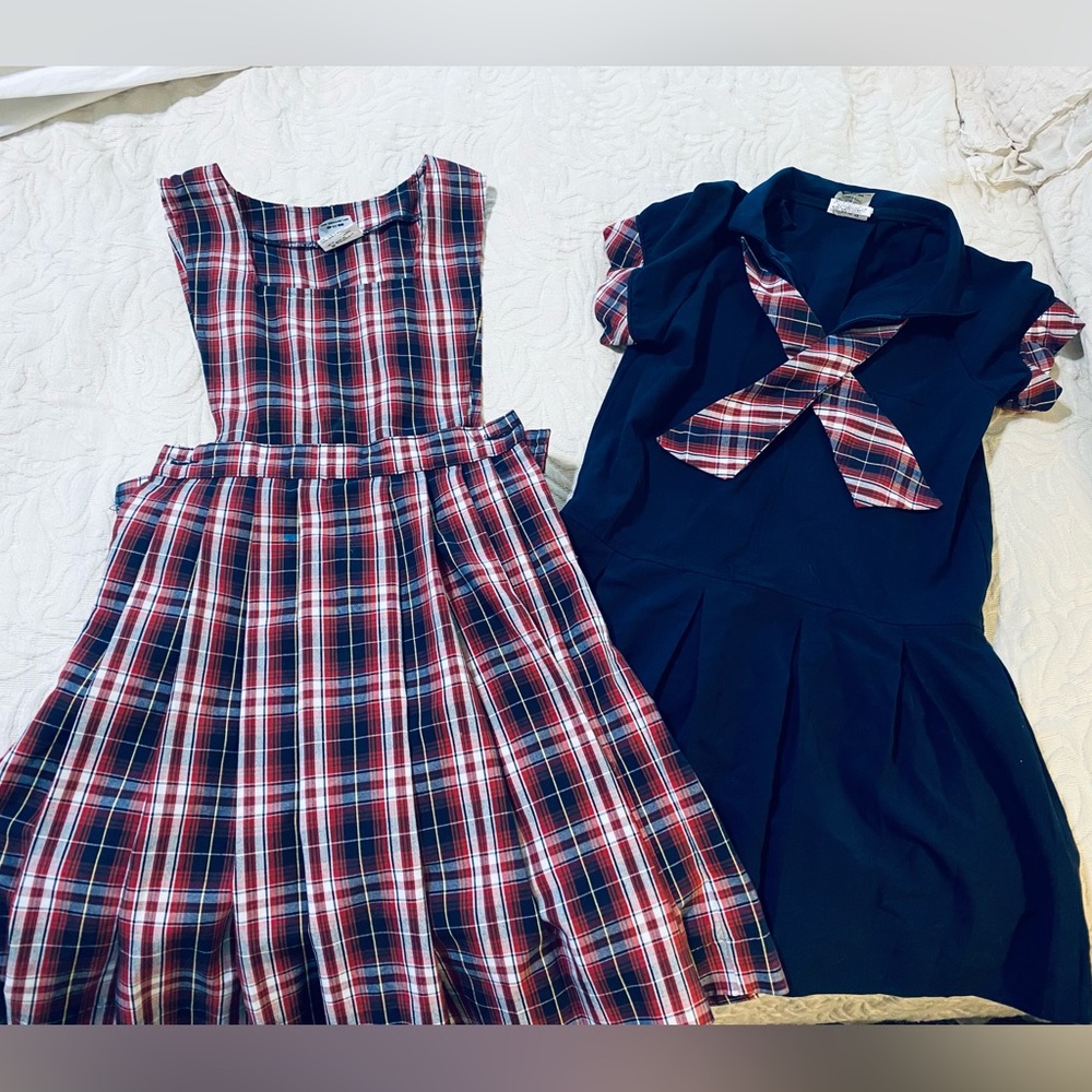2 Uniform dresses - Shaheen - size 10